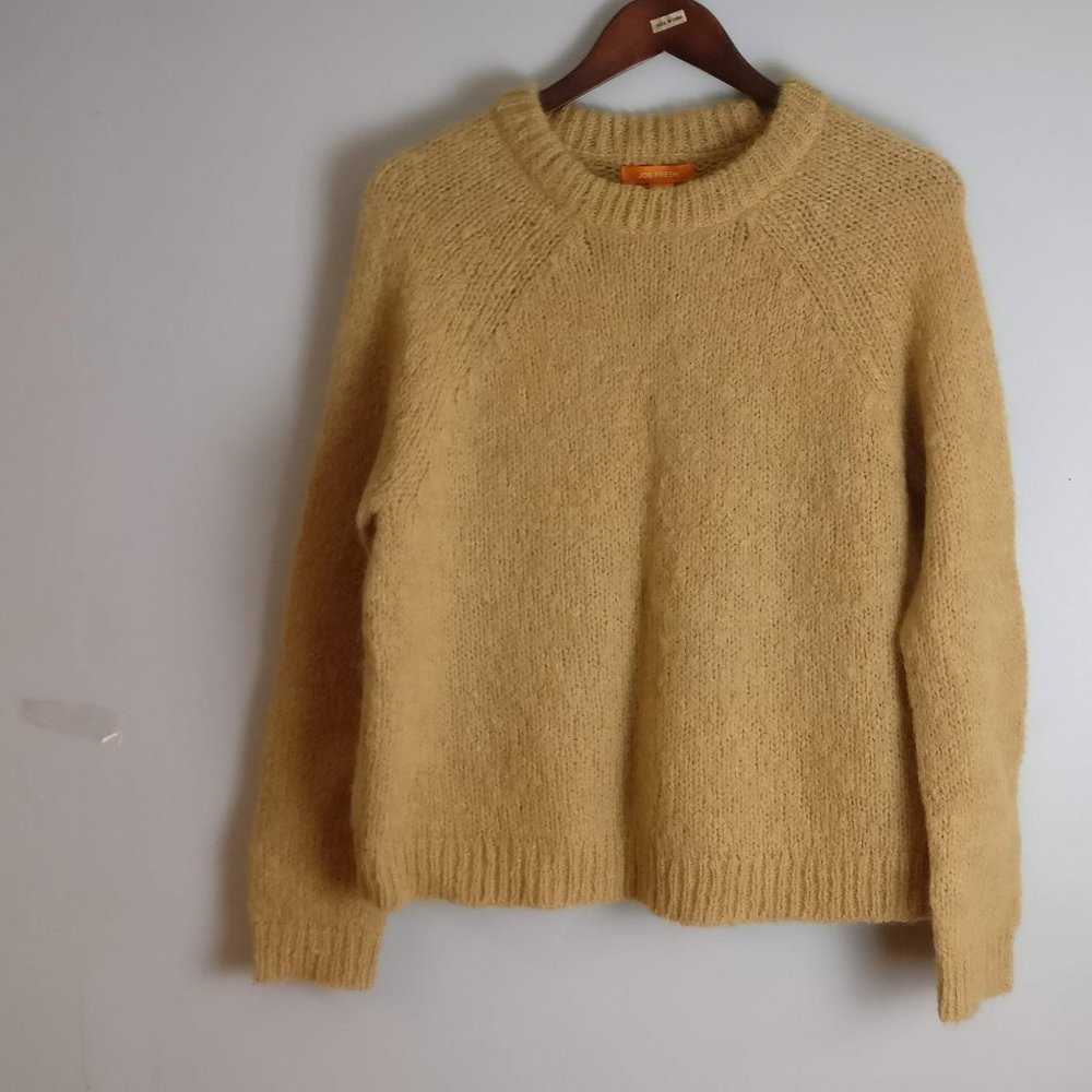 Soft Italian yarn Mohair Wool blend Sweater, Dropped Shoulder Raglan sleeve